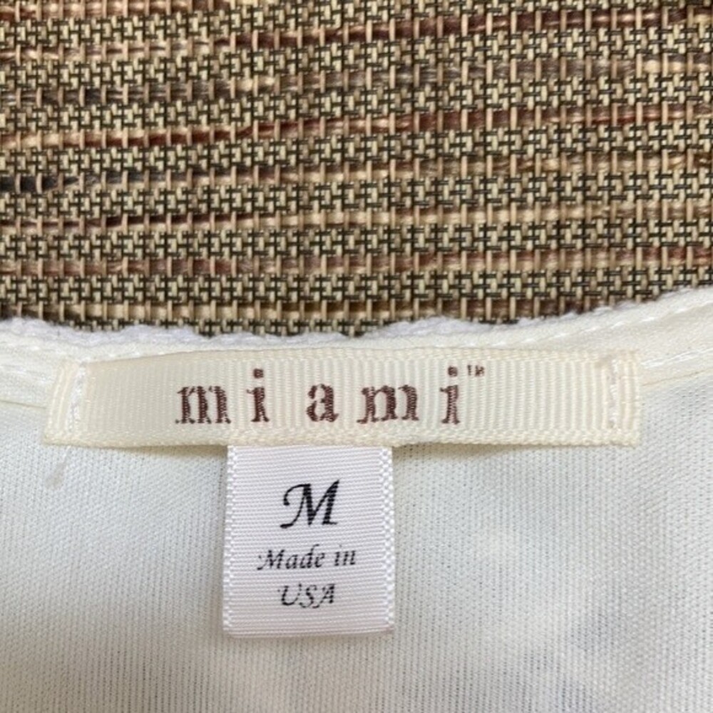 Miami off white lined lacy cotton top - Picture 3 of 5